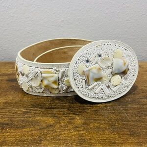 Chicos Seashell & Bead White & Tan Women’s Size L Belt Statement Belt Buckle
